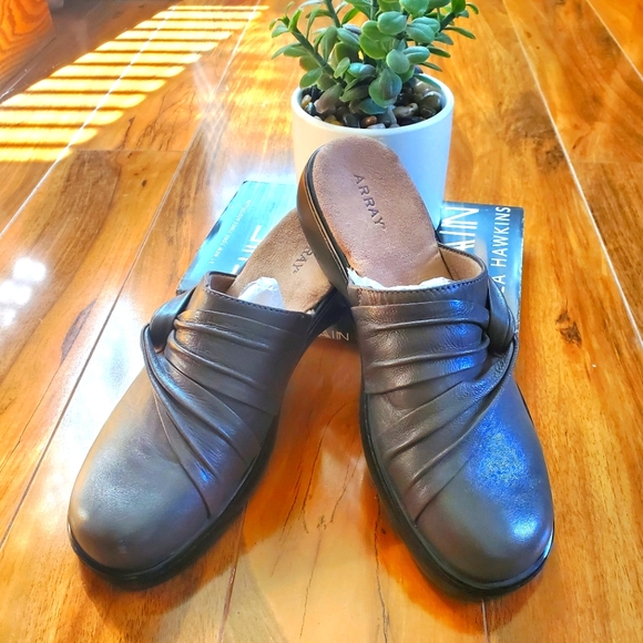ARRAY Gray Jazz Mules - Size 9.5M (EUC) - Picture 2 of 9